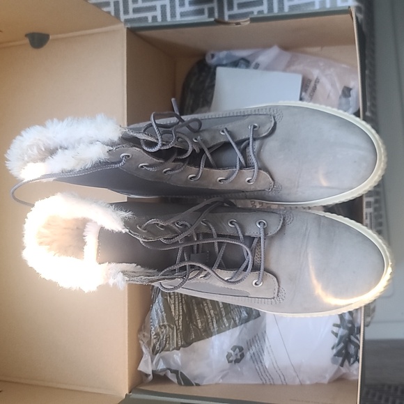 Timberland Skyla Bay Faux Fleece Fold Down Boots- Preloved - Picture 3 of 5